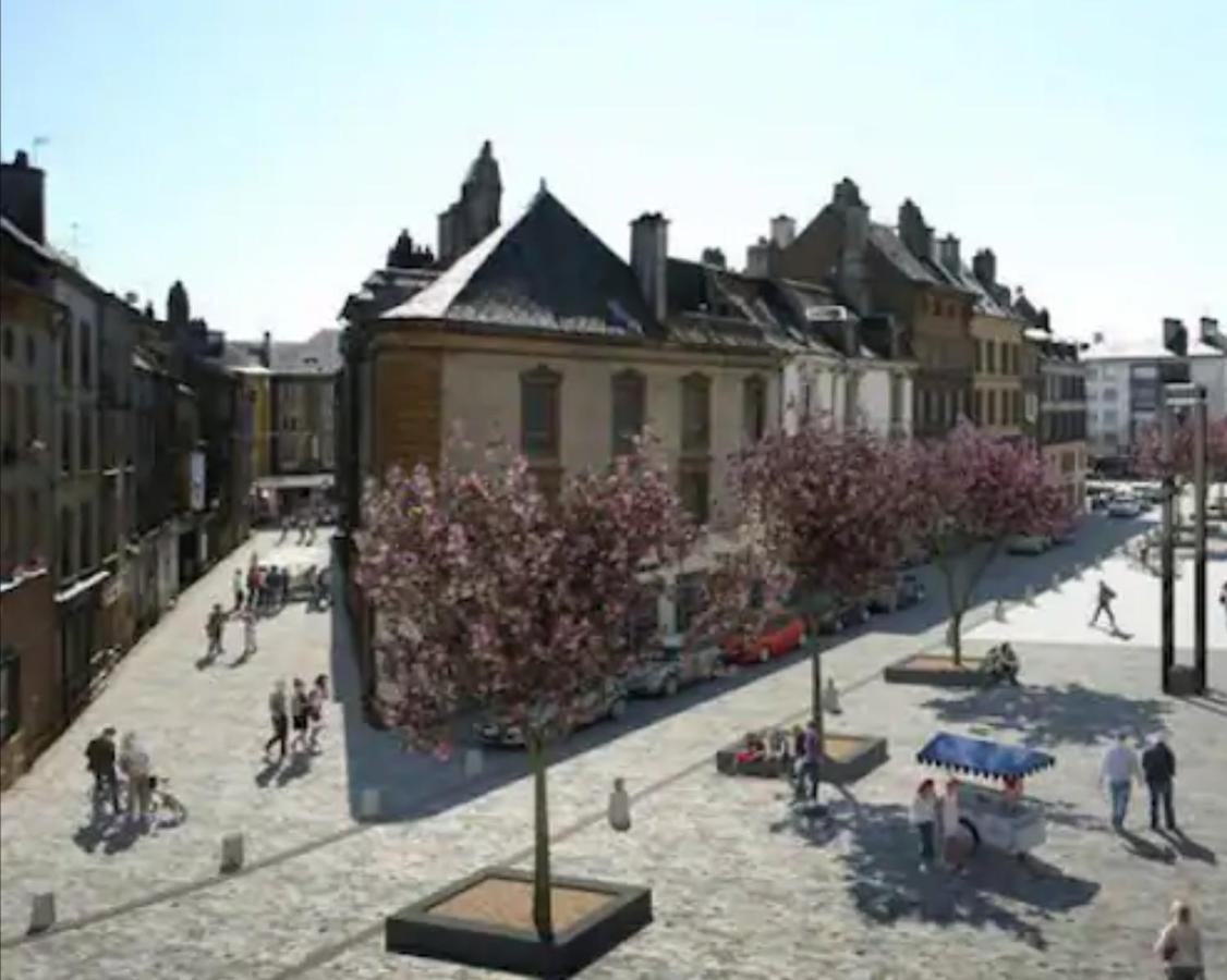 Appartement Spacieux Et Atypique Sedan Bagian luar foto