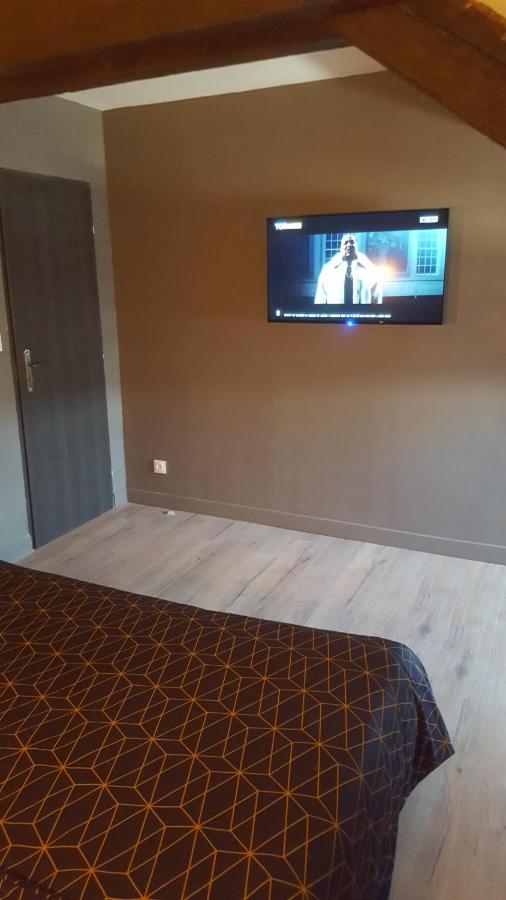 Appartement Spacieux Et Atypique Sedan Bagian luar foto