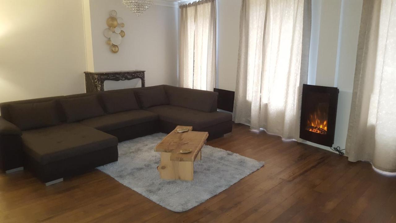 Appartement Spacieux Et Atypique Sedan Bagian luar foto