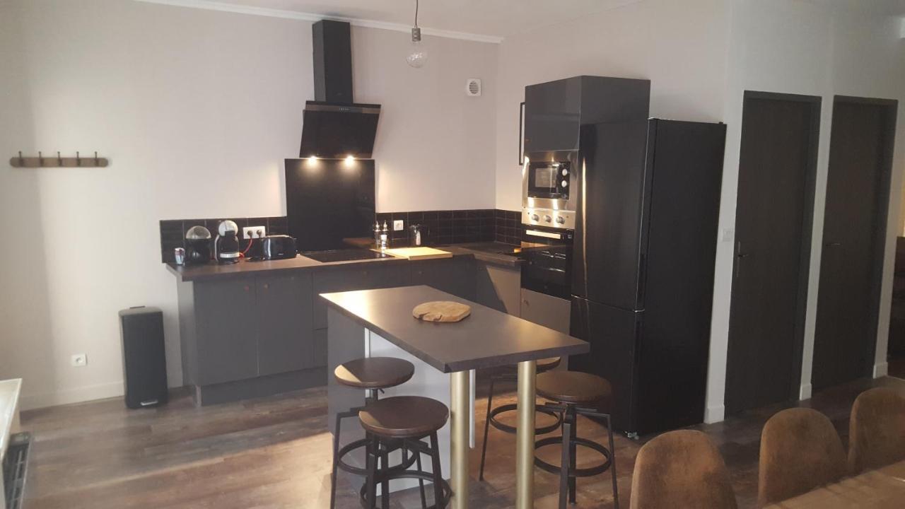 Appartement Spacieux Et Atypique Sedan Bagian luar foto