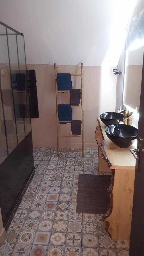 Appartement Spacieux Et Atypique Sedan Bagian luar foto